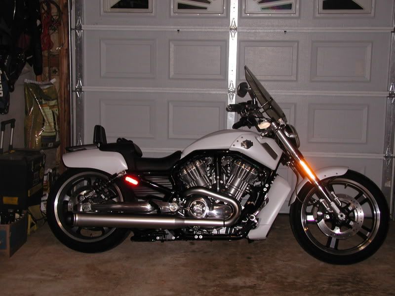 v rod muscle handlebar risers