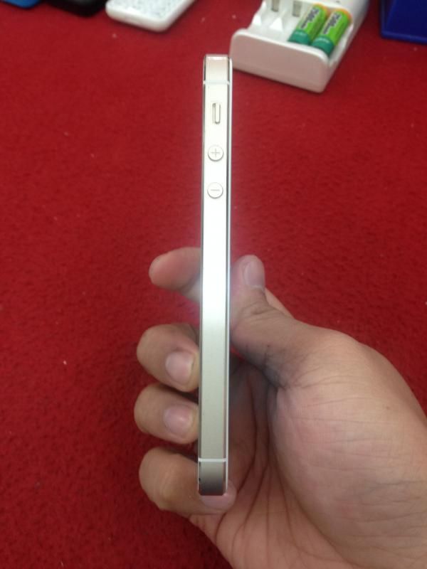iPhone 5S.16Gb.Gold, lock T-Mobile,new 98%, iOS 7.1 _ 7tr700 - 2